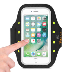 RUNNING SPORTS ARMBAND FOR 5 INCHES DEVICE WITH LED IN BLACK (5x5 INCHES)SAB05-UNI50BK - Ultra-Slim & Reliable | CELL DEMAND Official