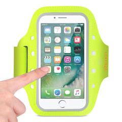 RUNNING SPORTS ARMBAND FOR 5 INCHES DEVICE WITH LED IN GREEN (5x5 INCHES)SAB05-UNI50GR - Shockproof & Reliable | CELL DEMAND Official